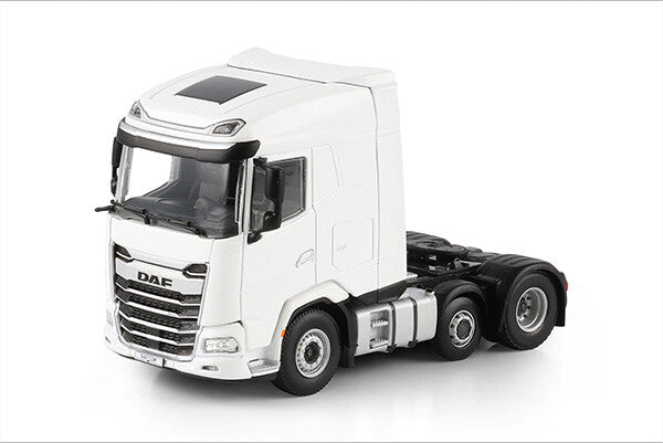 White Line; DAF XG MY25 6X2 MIDLIFT AXLE